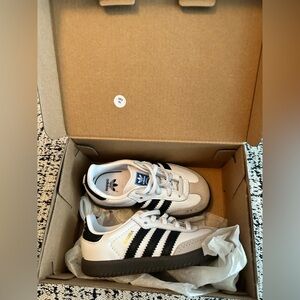 NIB  Adidas Sambas Toddler Sneakers